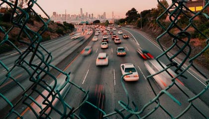 九游游戏中心官网-中国足球职业俱乐部强化教练团队梯队构建，足球队教练组架构