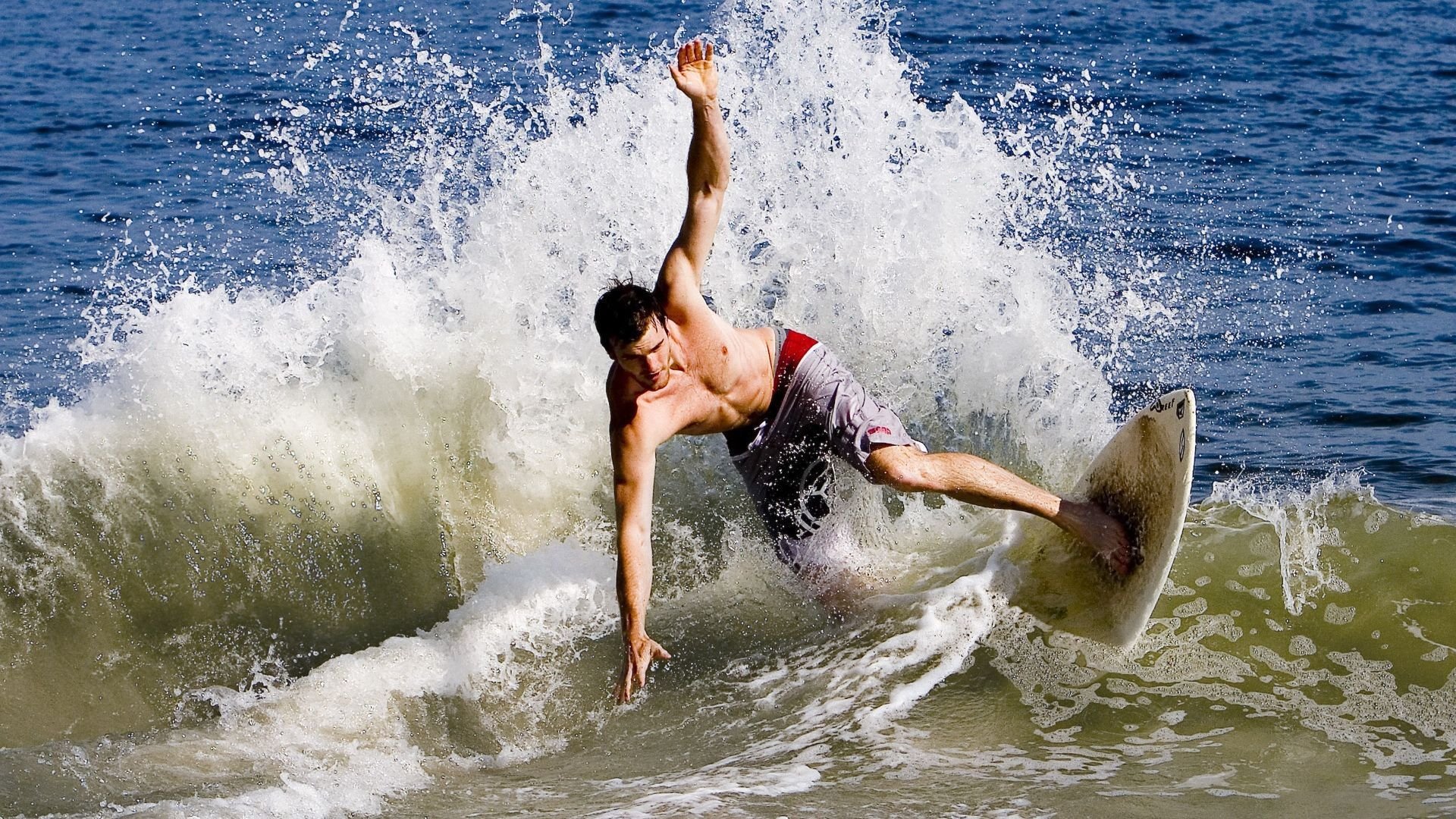 九游网页版入口-中国男篮专注团队合作提升默契度，中国男篮之队